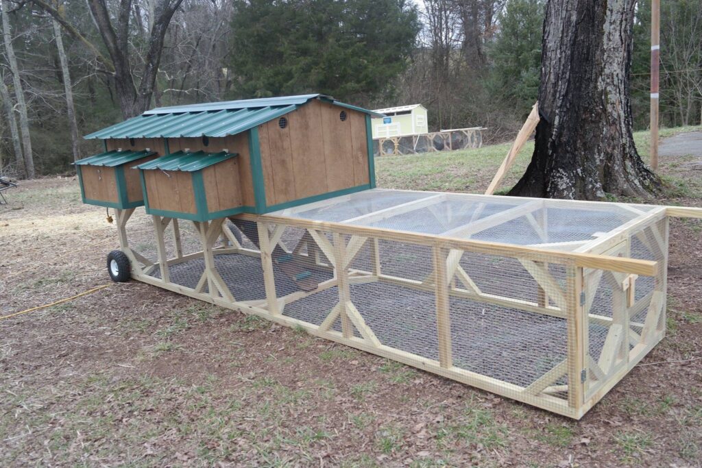 image of Red Rooster Inn chicken tractor with extended run