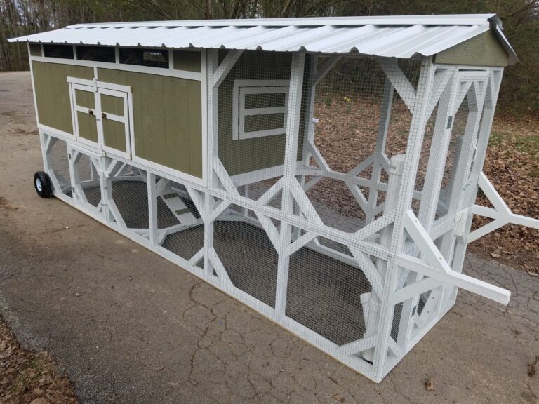 photo of Taj Ma' Hen Chicken Tractor built by Smoky Mountain Chicken Tractors