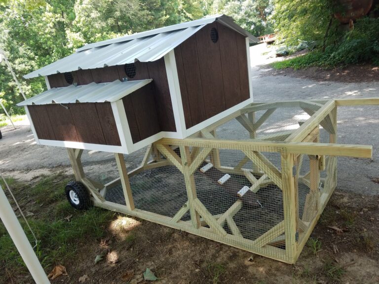 image of Holiday Hen chicken tractor by Smoky Mountain Chicken Tractors